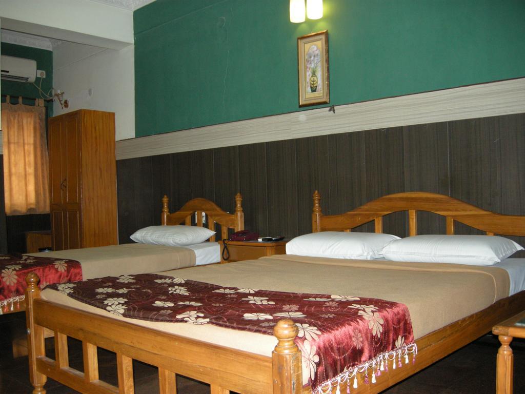 Hotel Nala Residency Tiruvannāmalai Quarto foto